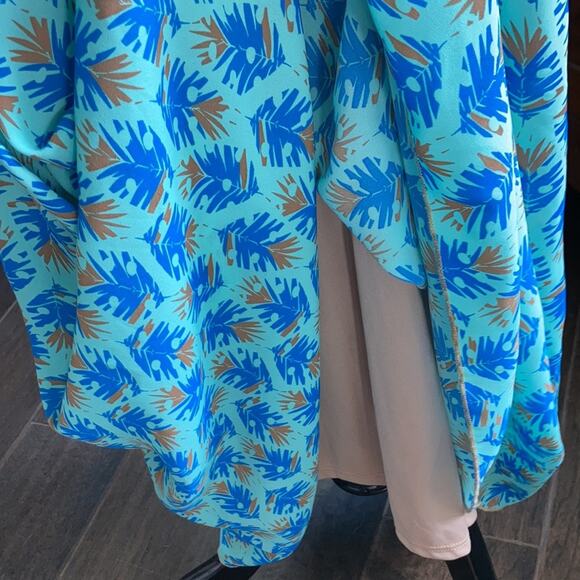 LuLaRoe Feather Print Chiffon Maxi Skirt, Size XS - Picture 2 of 5